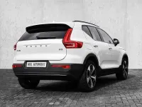 Gebraucht Volvo XC40 Plus 163 PS (119 kW) 2023 Weiss SUV