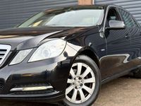Second-hand Mercedes E200 136 CP (100 kW) 2011 Negru Berlinǎ