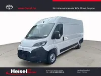 Gebraucht Toyota Proace 140 PS (102 kW) 2025 Icy white Van / Kleinbus