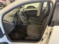 Second-hand VW up! Basis 65 CP (47 kW) 2023 Alb Hatchback
