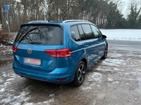 Gebraucht VW Touran Join 115 PS (84 kW) 2018 Blau Van / Kleinbus