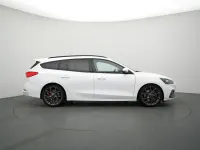 Używany Ford Focus ST 190 KM (139 kW) 2019 Biały Kombi