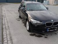 Gebraucht BMW 114 102 PS (75 kW) 2014 Schwarz Kleinwagen