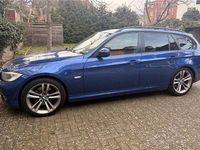 Gebraucht BMW 318 143 PS (105 kW) 2009 Blau Kombi