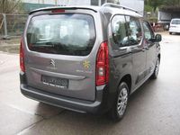 Gebraucht Citroën Berlingo Feel 110 PS (80 kW) 2023 Lackierung platiniumgrau/ Van / Kleinbus
