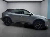 Neu Alfa Romeo Junior 145 PS (106 kW) 2025 Grau SUV