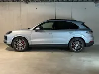 Gebraucht Porsche Cayenne S E-Hybrid 519 PS (381 kW) 2024 Silber SUV