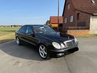 Gebraucht Mercedes E280 Avantgarde 190 PS (139 kW) 2009 Schwarz Limousine