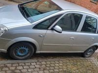 Gebraucht Opel Meriva 105 PS (77 kW) 2006 Silber Van / Kleinbus