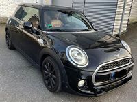 Second-hand Mini Cooper S Chili 192 CP (141 kW) 2018 Negru Hatchback