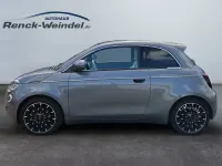 Gebraucht Fiat 500e La Prima 86 kW (118 PS) 2024 Grau Kleinwagen