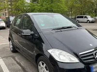 Gebraucht Mercedes A160 95 PS (69 kW) 2011 Schwarz Kleinwagen