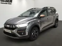 Neu Dacia Jogger Extreme 141 PS (103 kW) 2025 Grau Van / Kleinbus