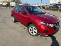 Gebraucht Nissan Qashqai 116 PS (85 kW) 2020 Rot SUV