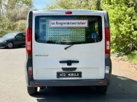 Second-hand Renault Trafic 90 CP (66 kW) 2011 Alb Monovolum
