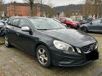 Gebraucht Volvo V60 R-Design 114 PS (83 kW) 2011 Grau Kombi