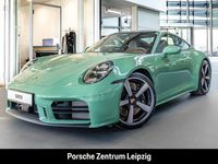 Neu Porsche 911 Carrera 4S 480 PS (353 kW) 2026 Grün Coupé