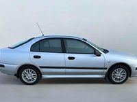 Gebraucht Mitsubishi Carisma 102 PS (75 kW) 2004 Silber met Limousine