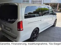 Gebraucht Mercedes V300 AMG 237 PS (174 kW) 2023 Weiß Van / Kleinbus