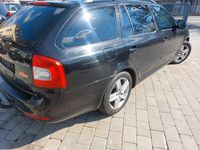 Gebraucht Skoda Octavia Ambiente 160 PS (117 kW) 2011 Kombi