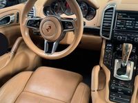 Second-hand Porsche Cayenne 262 CP (192 kW) 2016 Albastru SUV