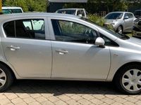 Gebraucht Opel Corsa Selection 90 PS (66 kW) 2009 Silber Kleinwagen