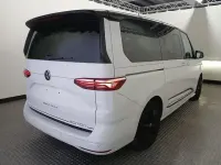 Gebraucht VW Multivan Edition 150 PS (110 kW) 2025 Candyweiß Van / Kleinbus