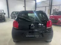 Gebraucht Citroën C1 SELECTION 82 PS (60 kW) 2017 Schwarz Kleinwagen