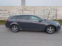 Gebraucht Opel Insignia Business 131 PS (96 kW) 2014 Grau Kombi