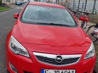Gebraucht Opel Astra 110 PS (80 kW) 2010 Rot Limousine