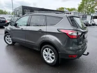 Gebraucht Ford Kuga Titanium 150 PS (110 kW) 2017 Grau SUV