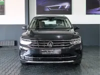 Gebraucht VW Tiguan Elegance 150 PS (110 kW) 2023 Grau SUV