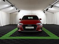 Gebraucht Audi A3 Design 150 PS (110 kW) 2023 Rot Limousine