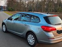 Gebraucht Opel Astra 110 PS (80 kW) 2014 Grau Kombi