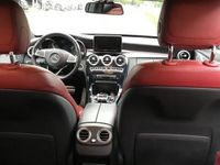 gebraucht Mercedes C250 AMG Line Autom. AMG Line Weinrot Interieur