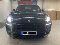 Gebraucht Porsche Macan 252 PS (185 kW) 2018 Schwarz metallic SUV
