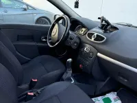 Gebraucht Renault Clio GrandTour Dynamique 101 PS (74 kW) 2008 Grau Kombi