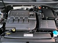Gebraucht VW Passat 190 PS (139 kW) 2016 Braun Kombi