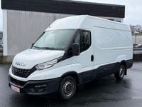 Gebraucht Iveco Daily 155 PS (114 kW) 2019 Weiß Van / Kleinbus