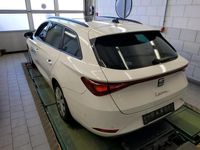 Gebraucht Seat Leon Style 150 PS (110 kW) 2022 Weiß Limousine