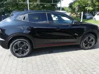 Uusi Alfa Romeo Junior 145 HP (106 kW) 2025 Musta Katumaasturi
