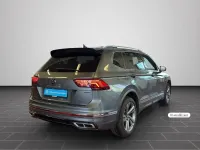 Gebraucht VW Tiguan Allspace R-line 200 PS (147 kW) 2023 Platinum grey metallic (metallic) SUV