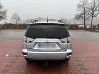 Gebraucht Mitsubishi Outlander Intense 156 PS (114 kW) 2012 Grau SUV