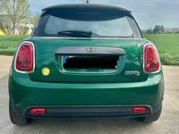 Gebraucht Mini Cooper SE 135 kW (184 PS) 2020 Grün Kleinwagen