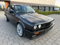 Gebraucht BMW 318 Performance 286 PS (210 kW) 1989 Schwarz Limousine