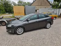 Gebraucht Ford Focus Titanium 150 PS (110 kW) 2015 Grau Limousine