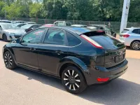 Gebraucht Ford Focus 116 PS (85 kW) 2009 Schwarz Limousine