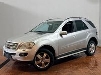 Gebraucht Mercedes ML320 224 PS (164 kW) 2008 Silber SUV