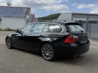 Gebraucht BMW 325 197 PS (144 kW) 2008 Schwarz Kombi