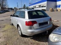 Używany Audi A4 116 KM (85 kW) 2005 Srebrny Kombi
